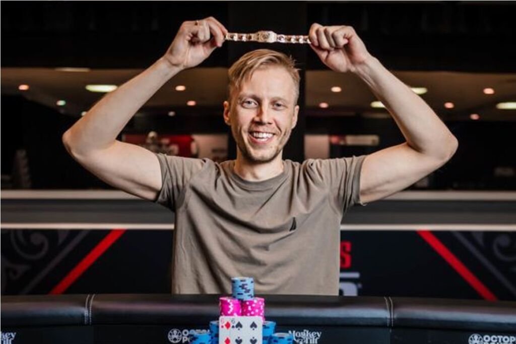 아네리스 아돔케비시우스-wsop-2024