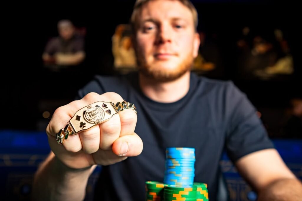 Sam Soverel Wins Event #94 $10k NLH 6-Max