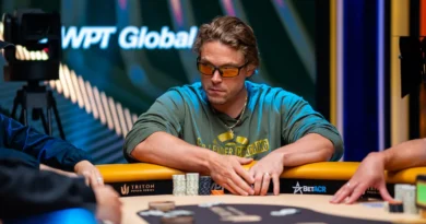 알렉스 폭센-트리톤 포커