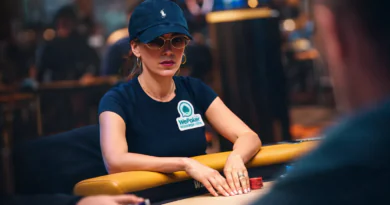 포커뉴스 | 크리스틴 폭슨, 376만 달러 메인이벤트 파이널 테이블 진출 크리스틴폭센-트라이튼-포커